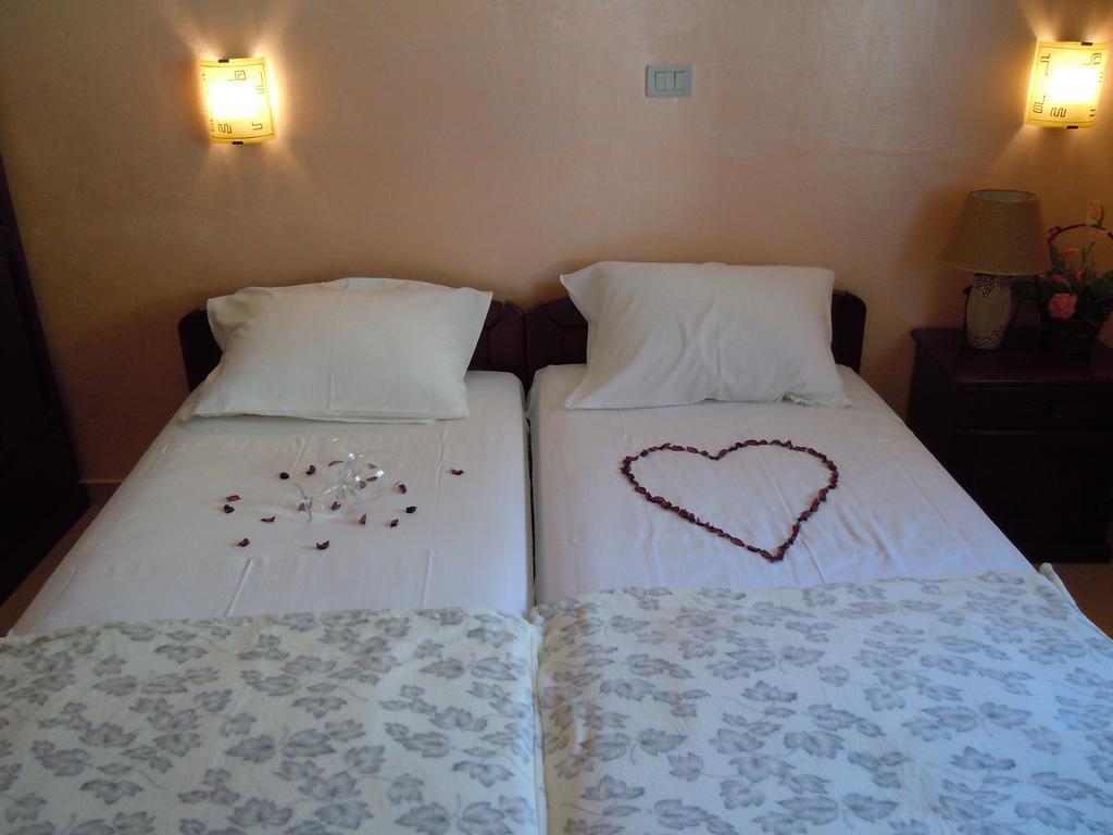 Vila Maslina Guesthouse Budva Rom bilde